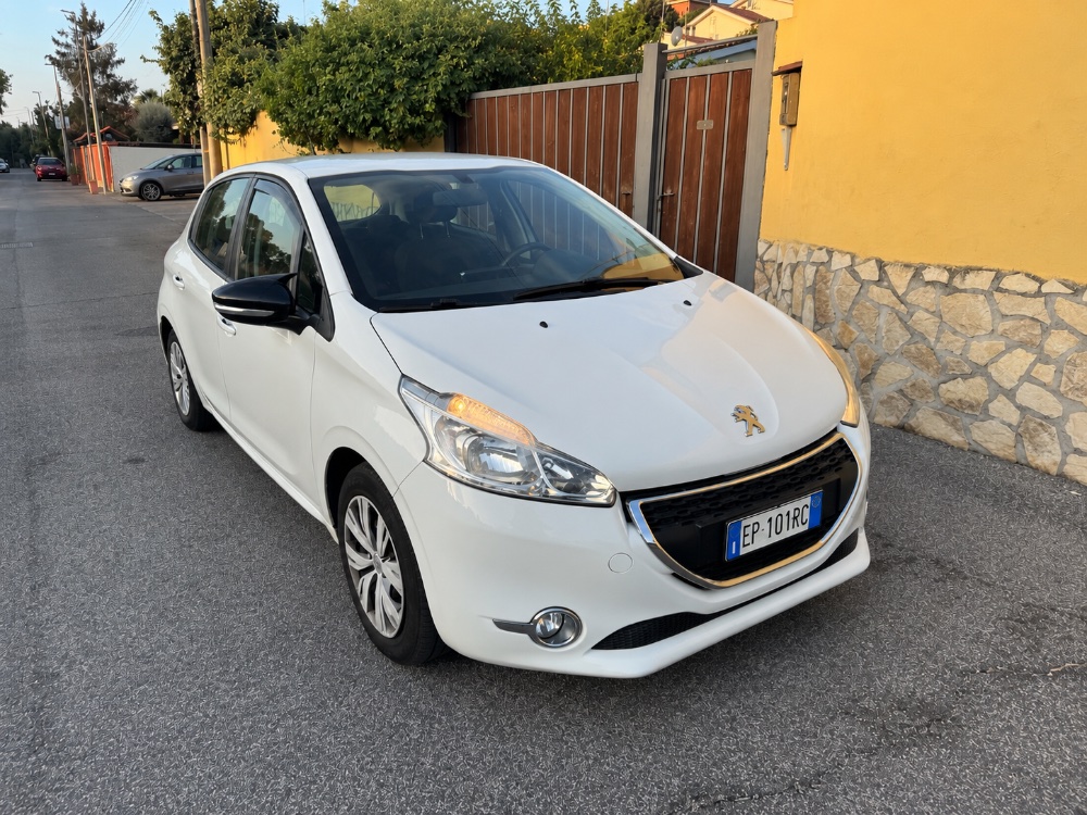 Peugeot 208 1.2 vti