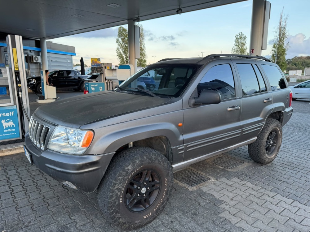 Jeep Gran Cherokee 4.7 V8 cat Limited
